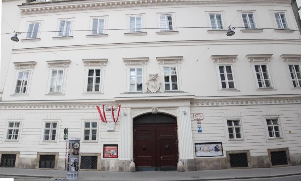 Datri Petite Suite 9 Vienna Exterior photo